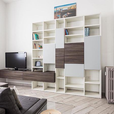 Spacious Retreat Steps From Lambrate Metro- Via Pacini Milano Eksteriør bilde